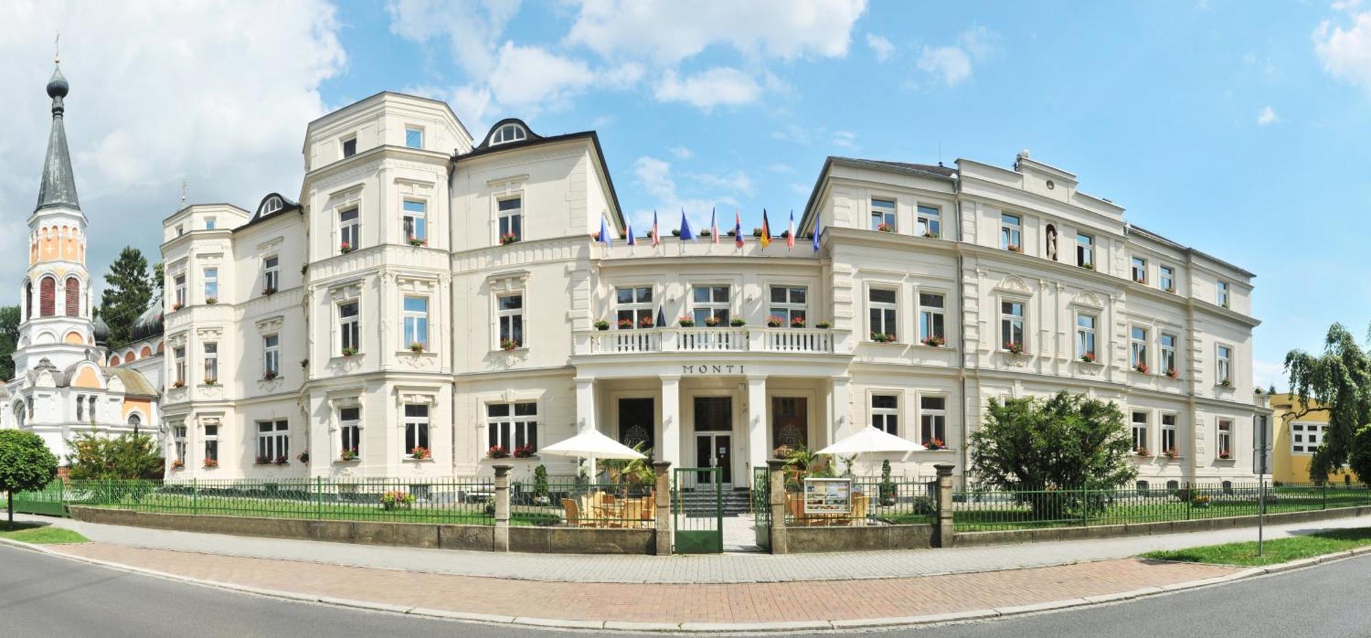 Monti Spa Františkovy Lázně Екстериор снимка