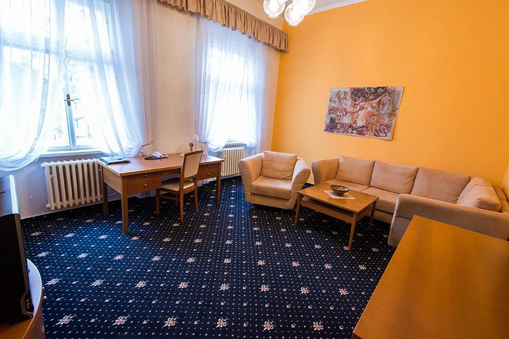 Monti Spa Františkovy Lázně Стая снимка
